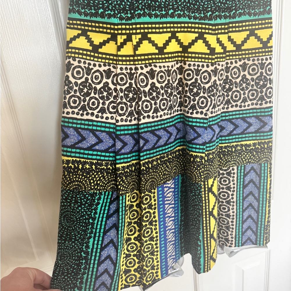 Multicolor Patterned Dress - Picture 7 of 9